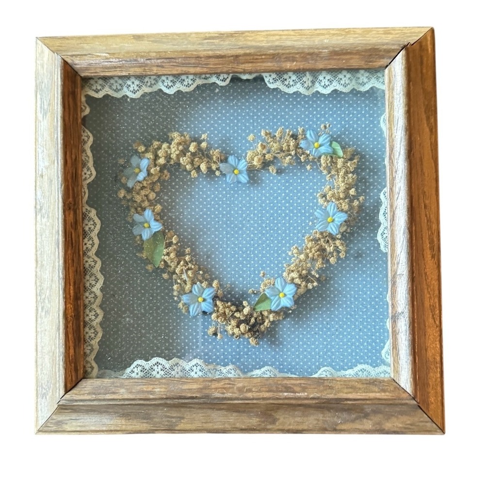 Barncraft Pictures Mary Bentch Heart Dried Flower Shadow Box Wood Frame 9.5x9.5